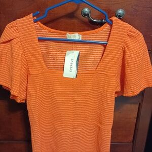 NWT Evereve red cropped top with flutter sleeves
